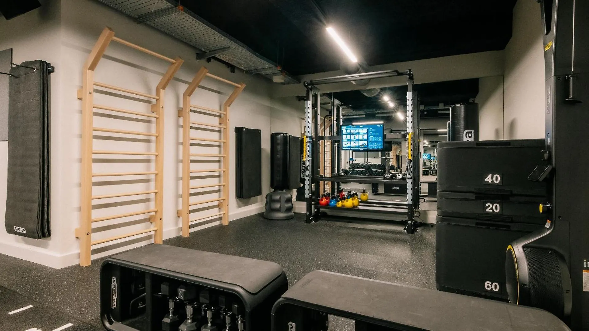 The Social Hub Amsterdam West 4 Star酒店 4*,  荷兰