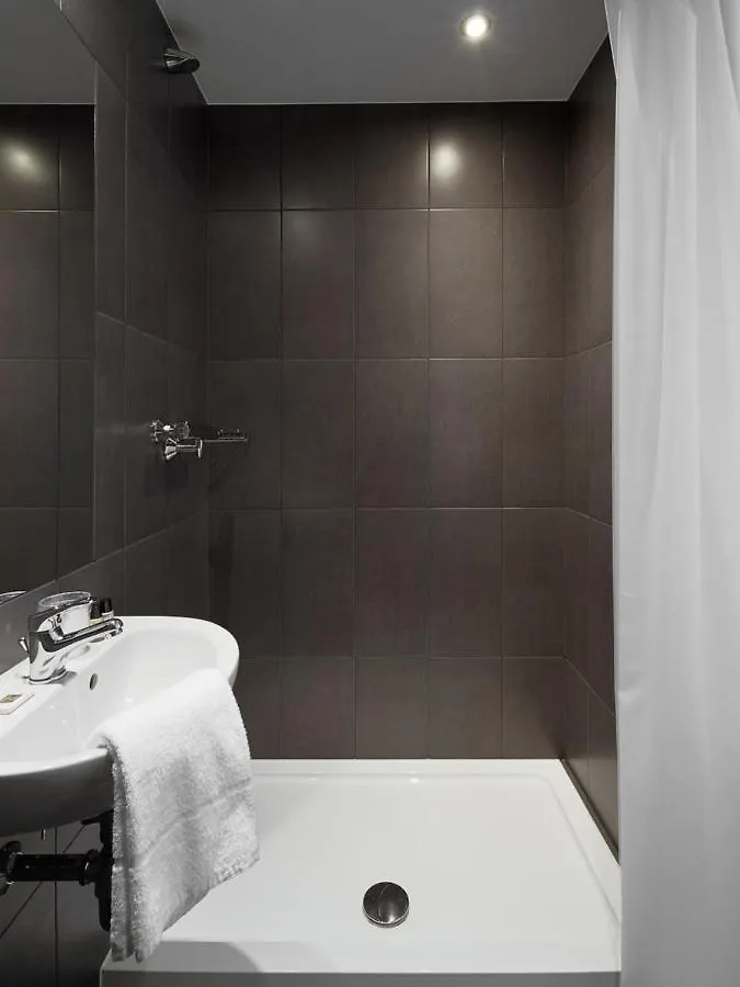 The Social Hub Amsterdam West 4 Star酒店